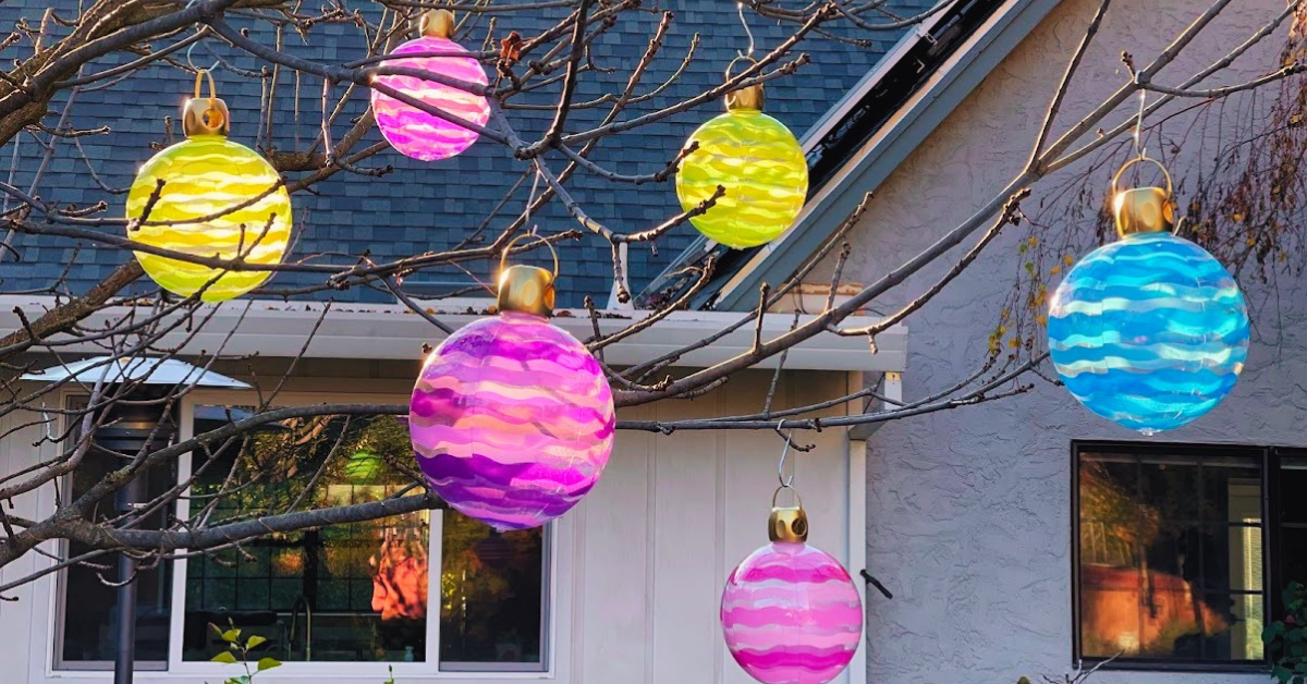 DIY Inflatable Outdoor Christmas Ornaments - Danelia Design